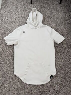 Men's Short-Sleeve White Hoodie with Front Pocket